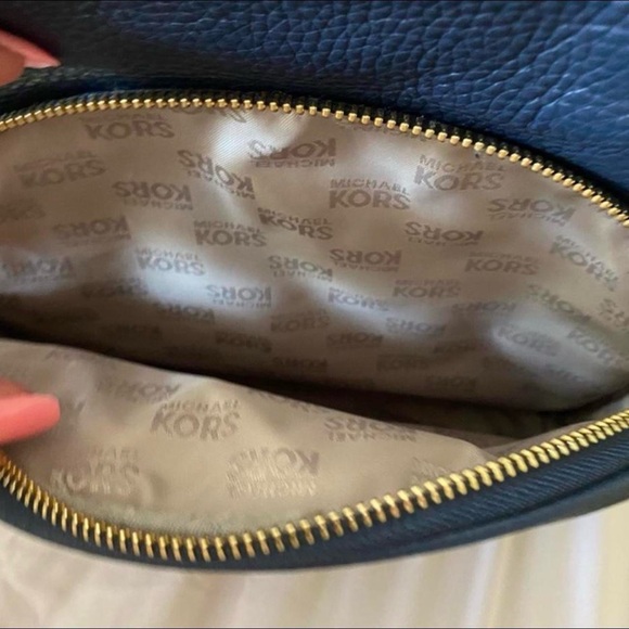 michael kors rhea studded medium backpack - Picture 6 of 8